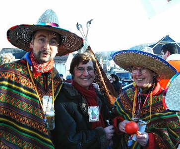 Senor Albrecht mit Senoritas